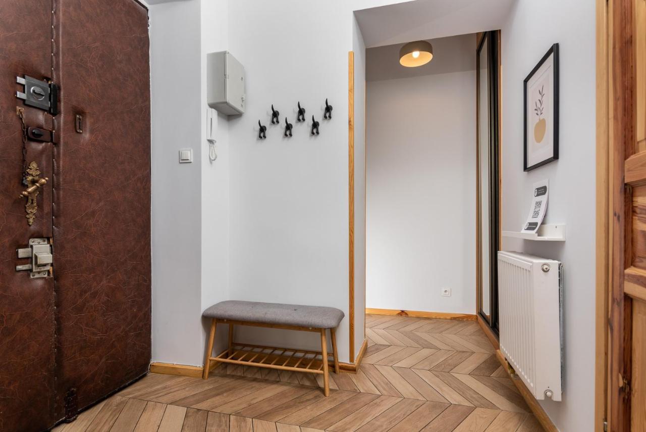 Classy Old Town Apartment - By Upstairs Krakau Buitenkant foto