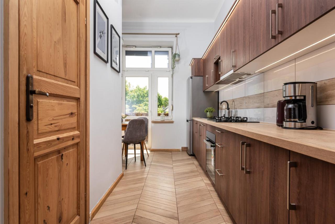 Classy Old Town Apartment - By Upstairs Krakau Buitenkant foto